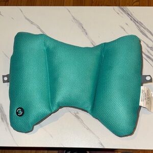Vibrating Neck Pillow
